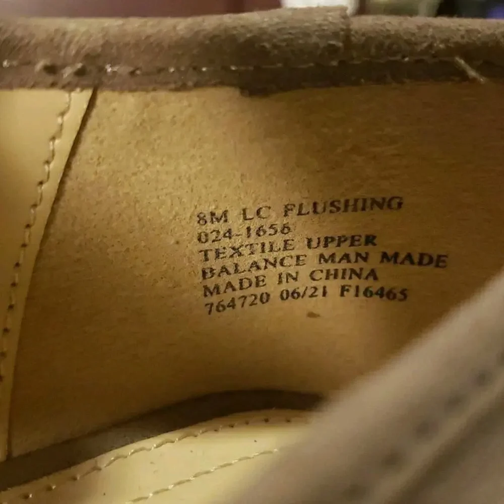 Liz Claiborne 8M Ballet Flats Tan Suede Square Toe Flushing Slip On Memory Foam - Picture 9 of 11